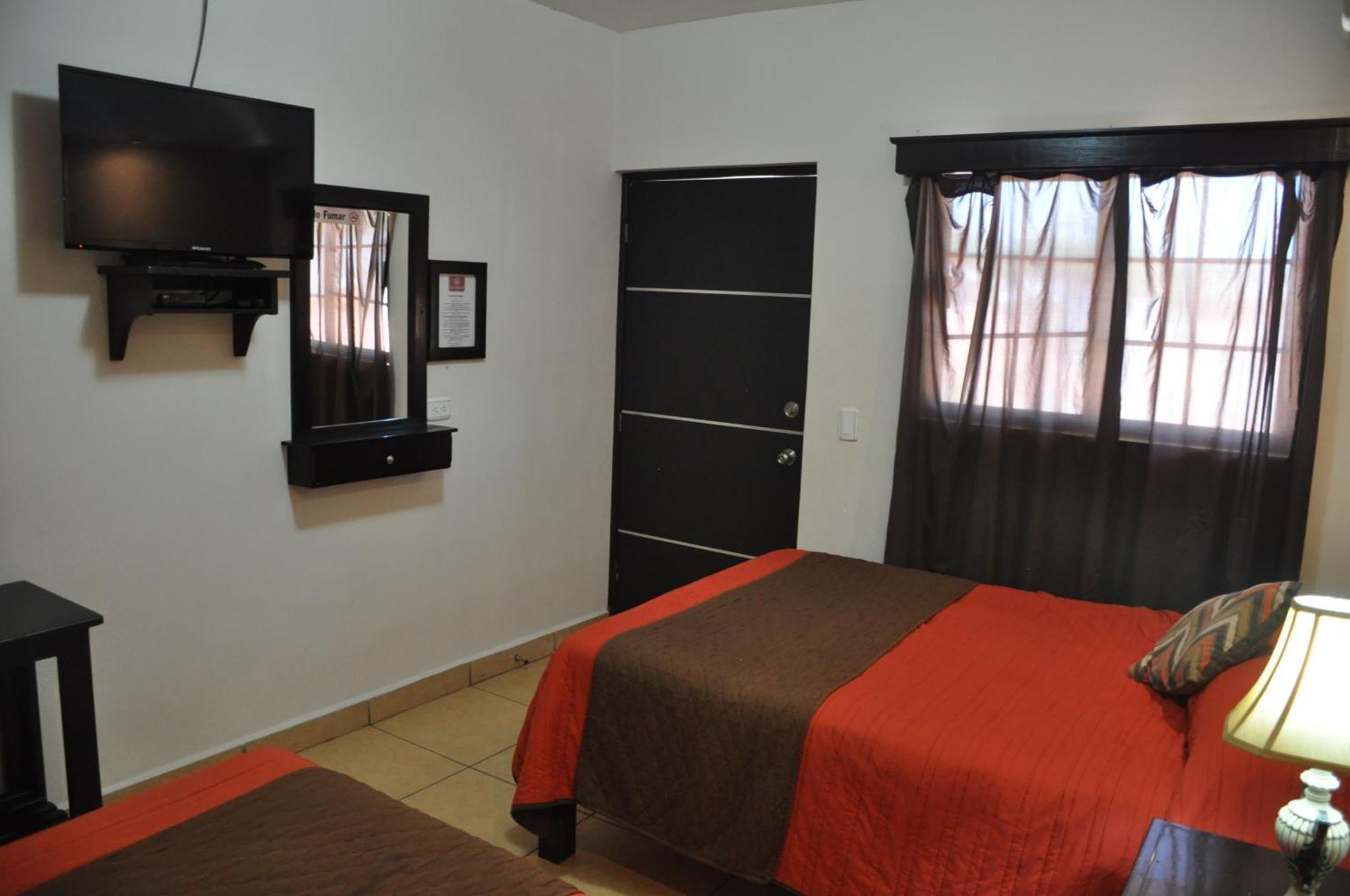 Hotel Los Valles Creel Εξωτερικό φωτογραφία